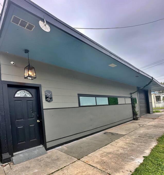 The Q Loft Galveston Villa Exterior photo